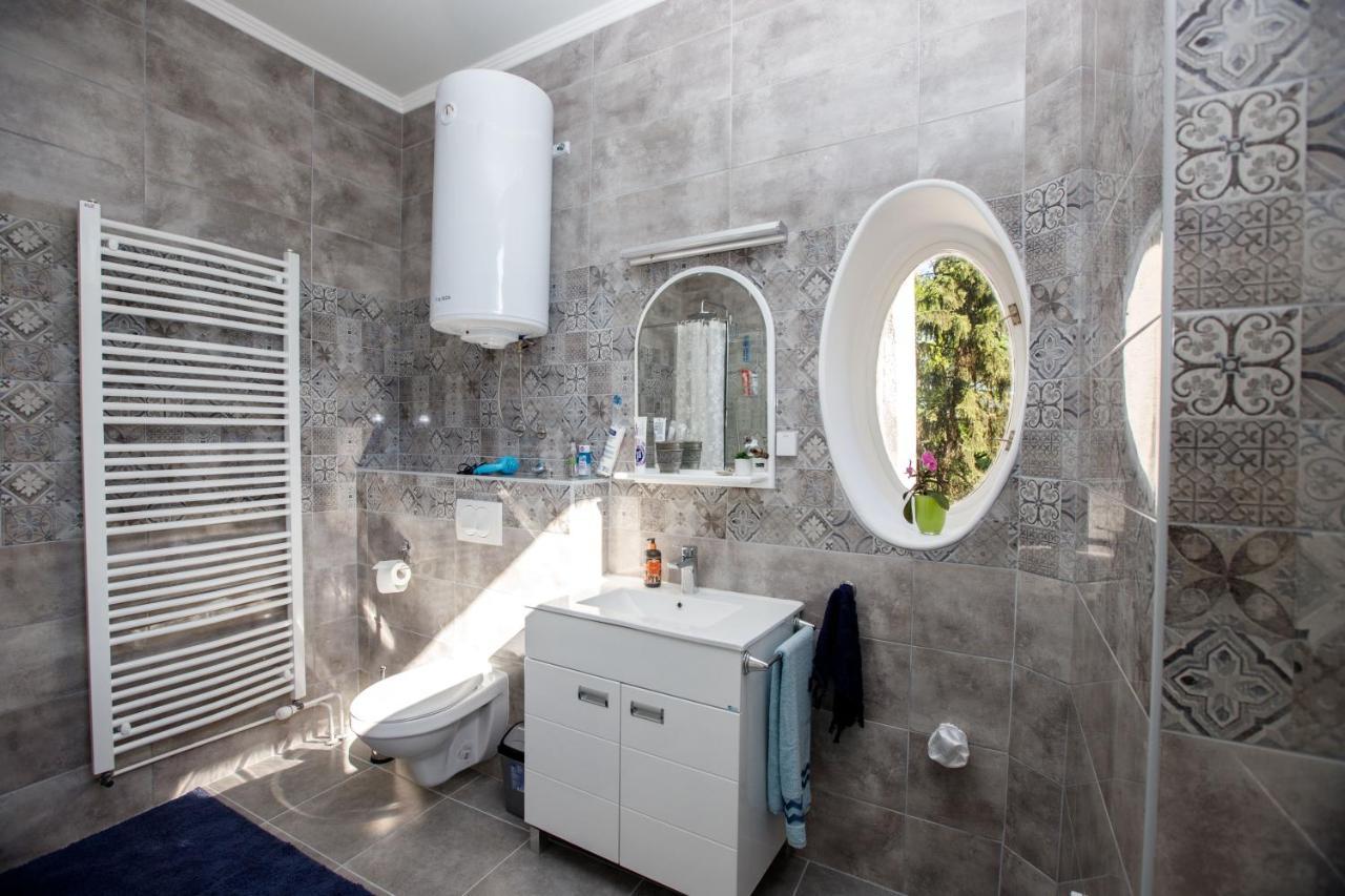 Angeli Vila Apartments Szabadka Kültér fotó